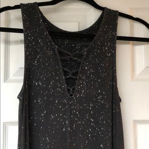 Flowy tank